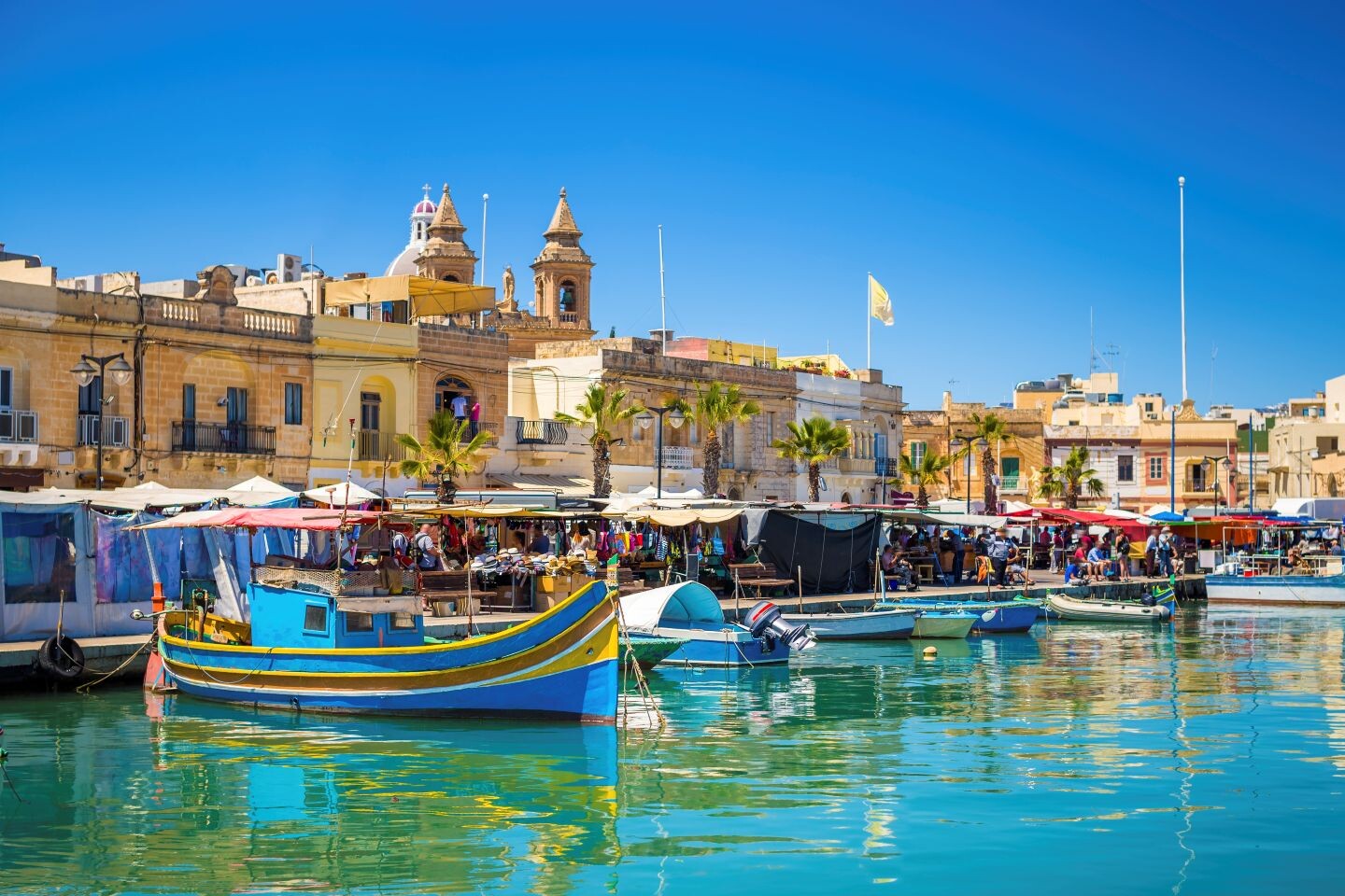 MT_Marsaxlokk_iStock-547242912.jpg
