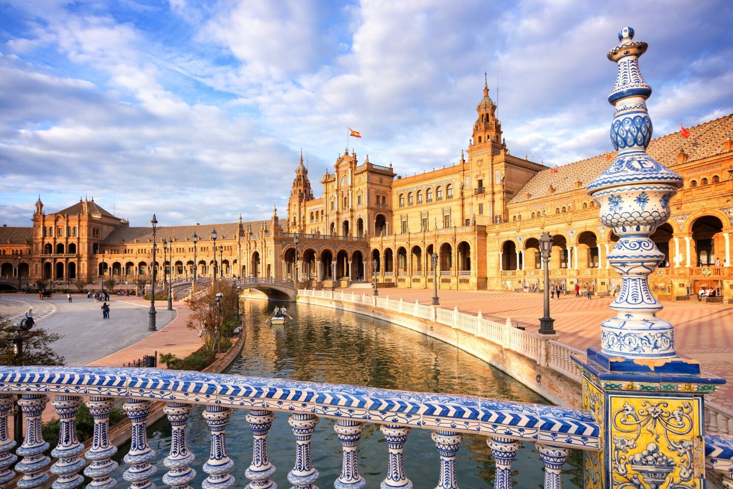 Plaza_de_España_in_Sevilla_-_(37)_-_Credit_Delphotostock_-_stock.adobe.com.jpg