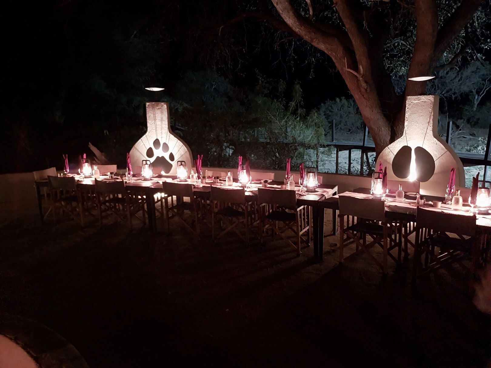 Südafrika_Abendessen_Kambaku_Lodge