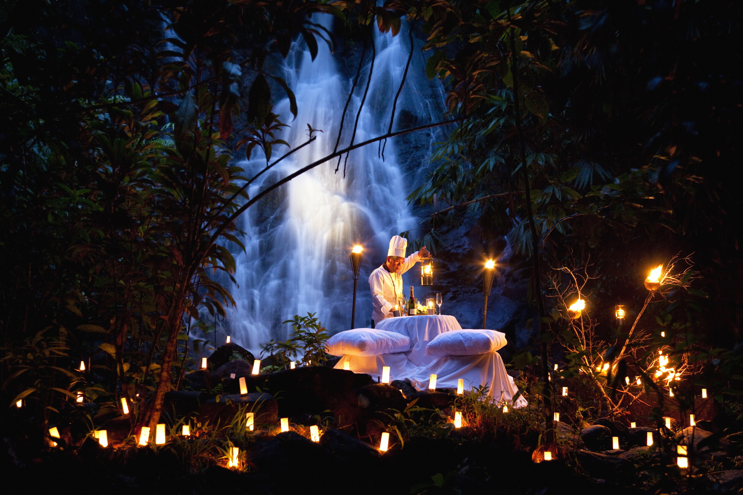 PD#5 waterfall dinner1