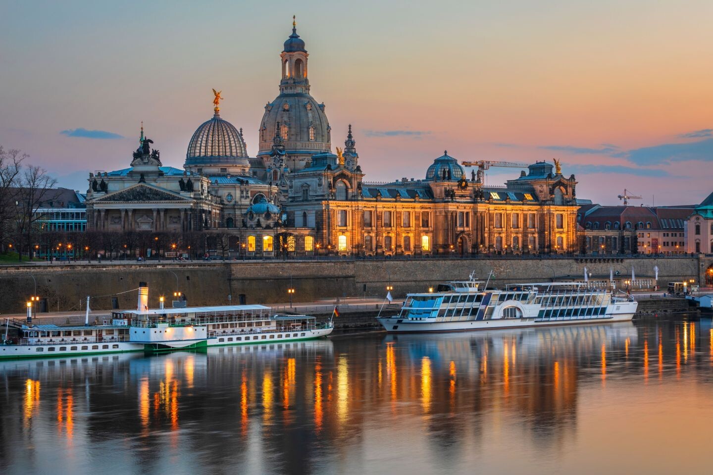 Dresden_Panoramablick_shutterstock_1085469023_1.jpg