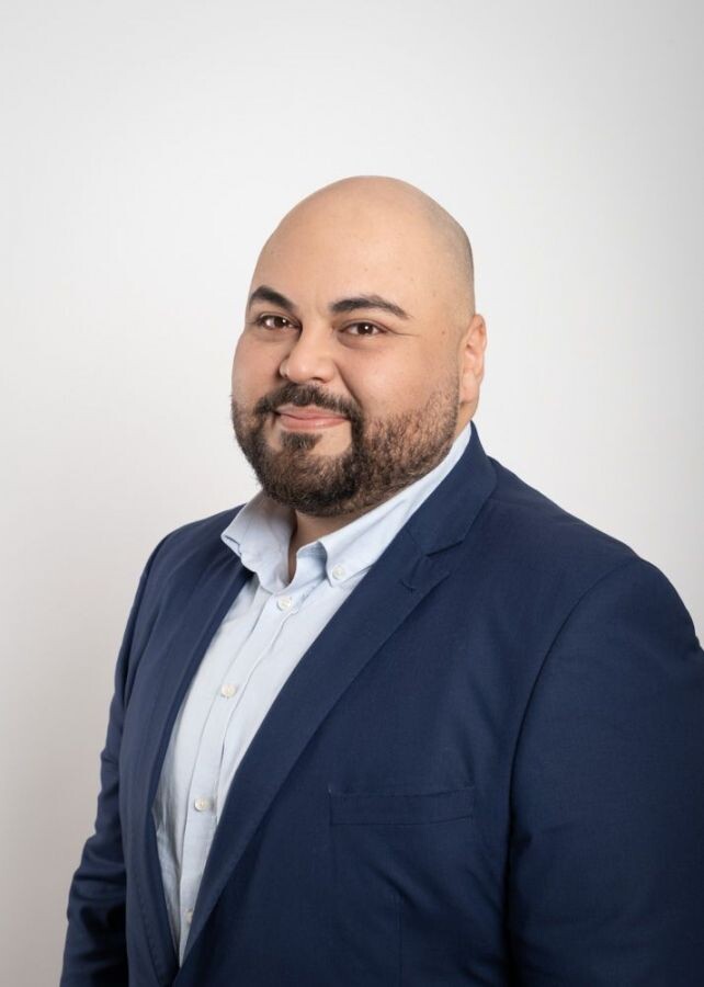 Cruise_Portrait_Web-4