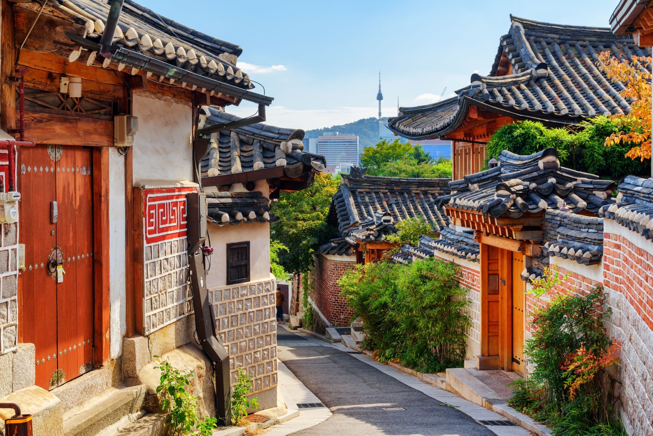 Bukchon_Hanok_Village_&copy;shutterstock.jpg