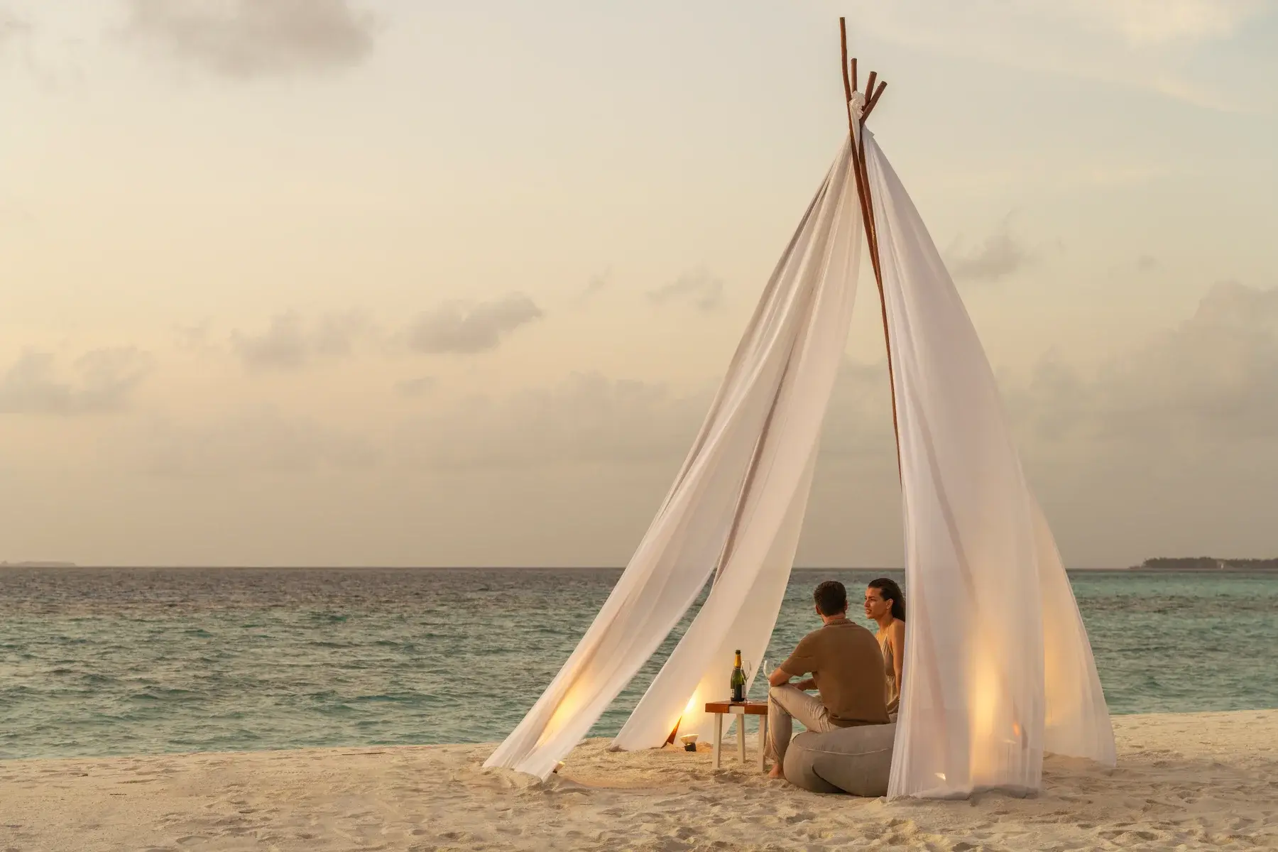 Constance-Moofushi-Honeymoon-15