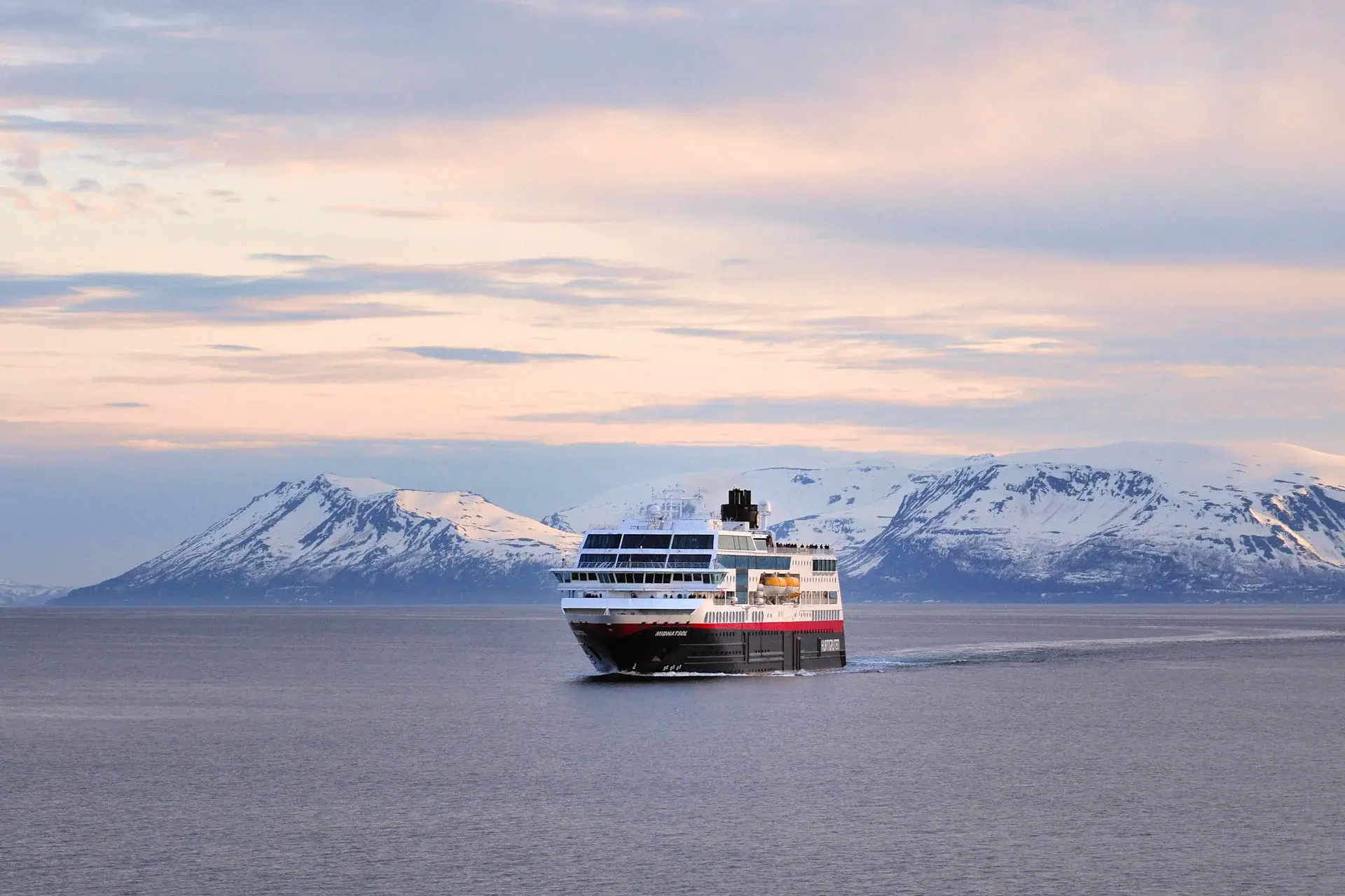 Die Spitzbergen Linie - mit Hurtigruten zur Mitternachtssonne - Norwegen