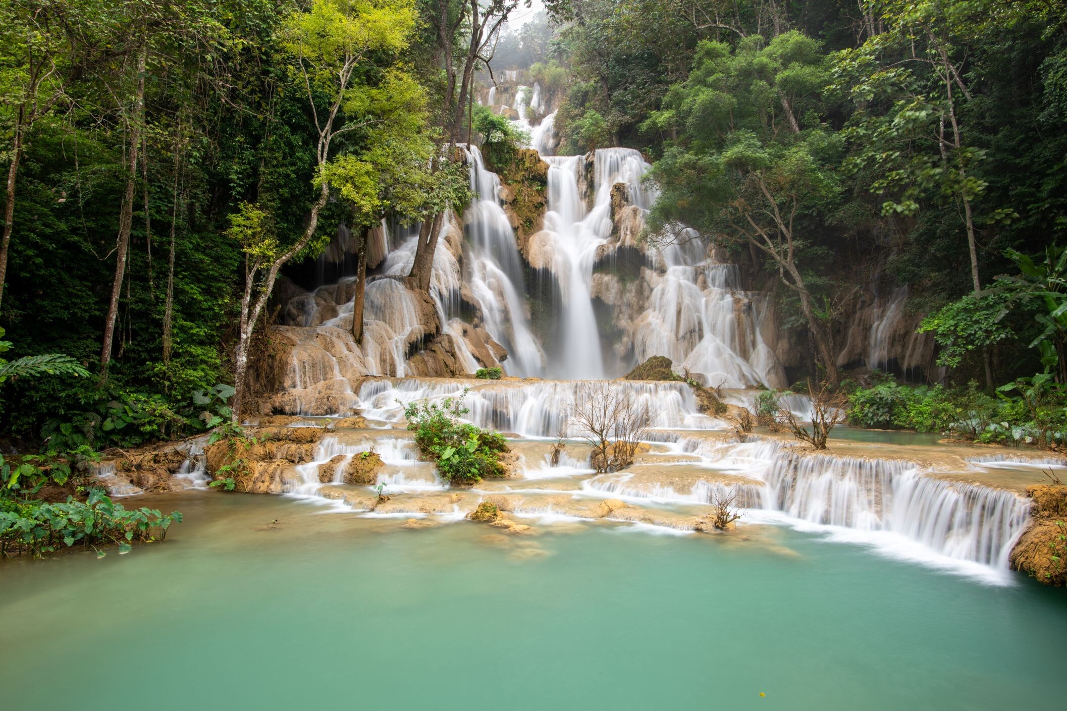 Kuang_Si_Wasserfälle_©shutterstock.jpg