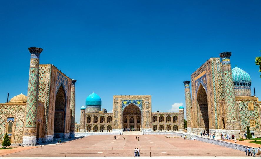 Samarkand_Registan_Platz.jpg