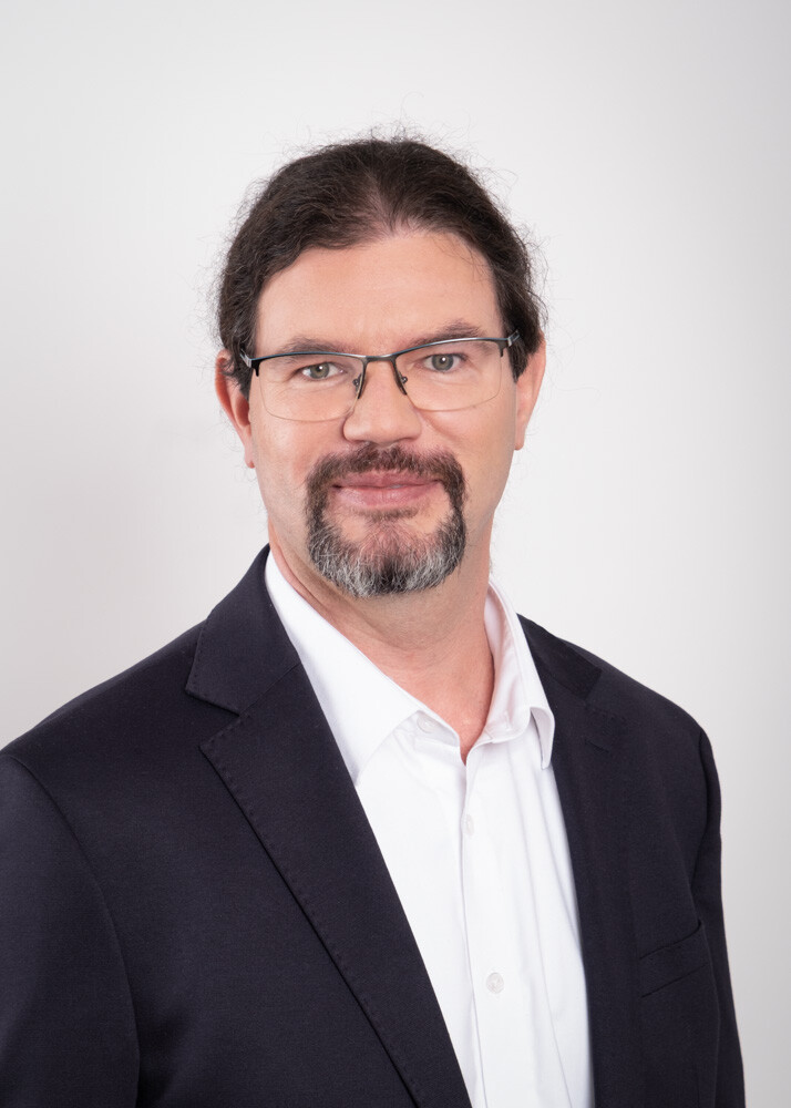 Columbus Portraits Web 23.3.25-12