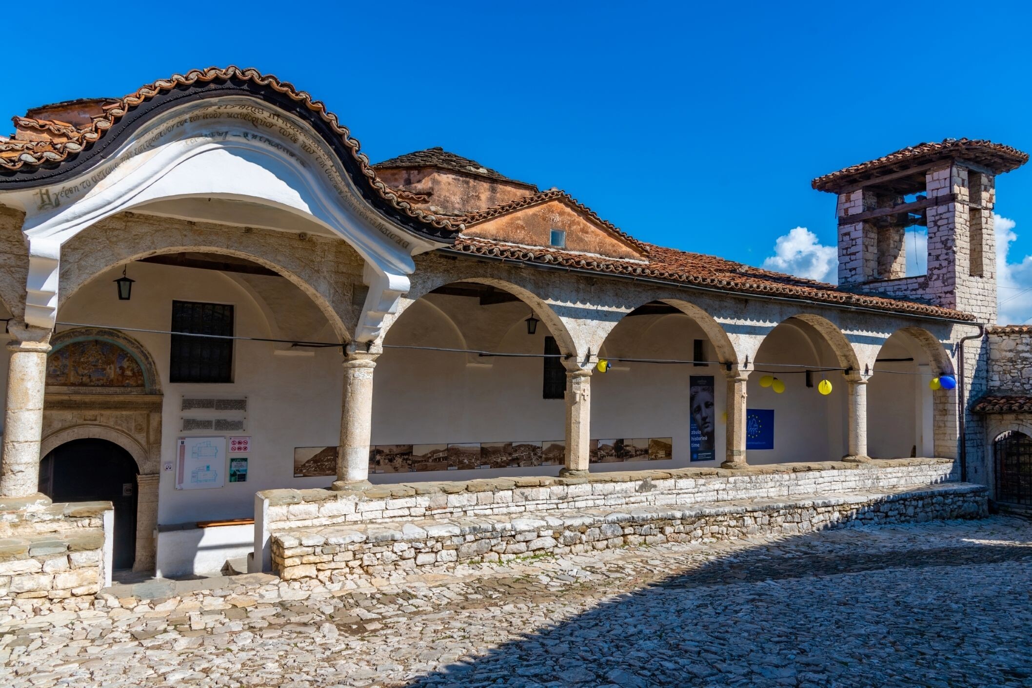 Berat-Nationales-Ikonographisches-Museum-Onufri_©shutterstock.jpg
