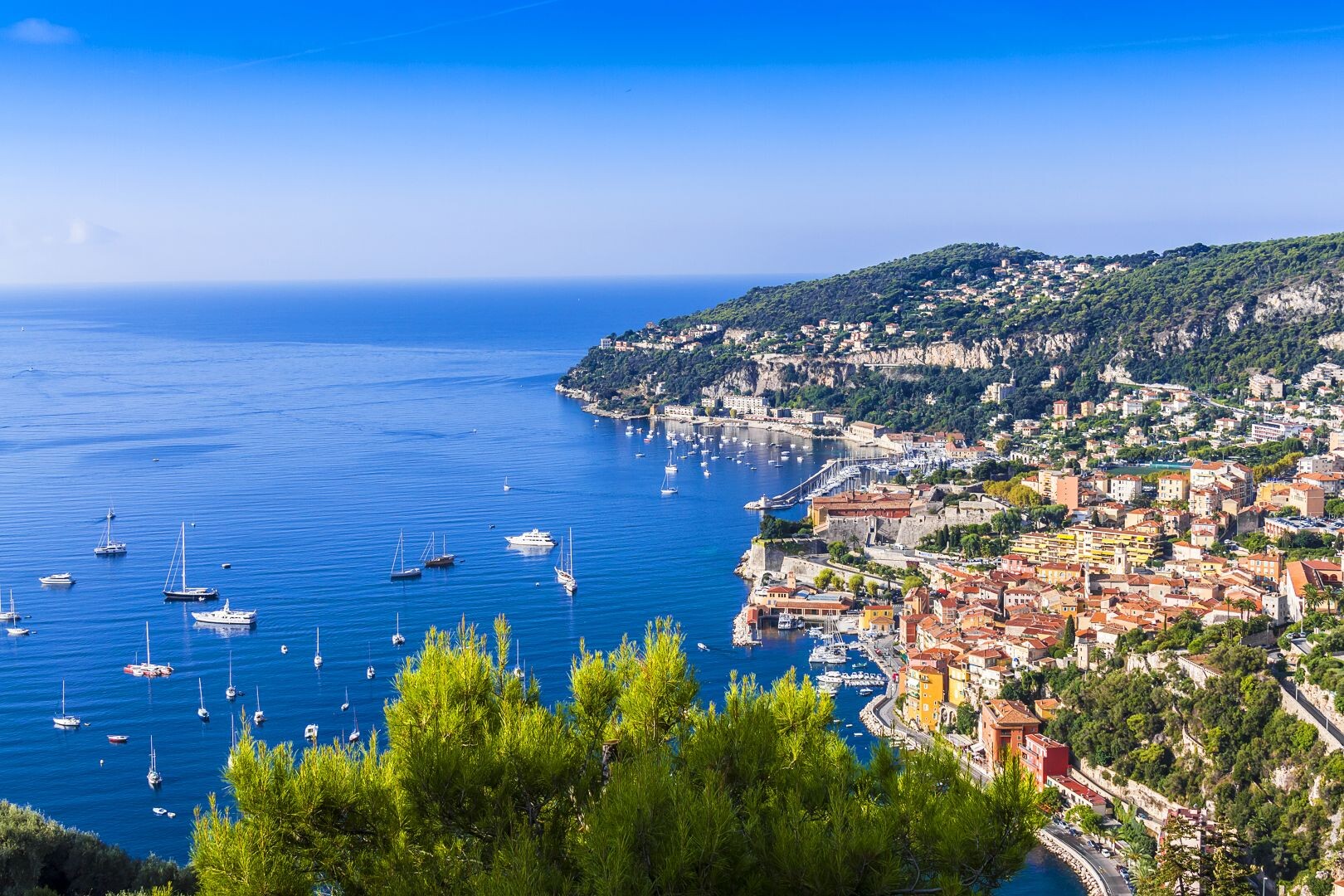 Mediterranes Nizza - St&auml;dteflug ab/bis Linz - Frankreich