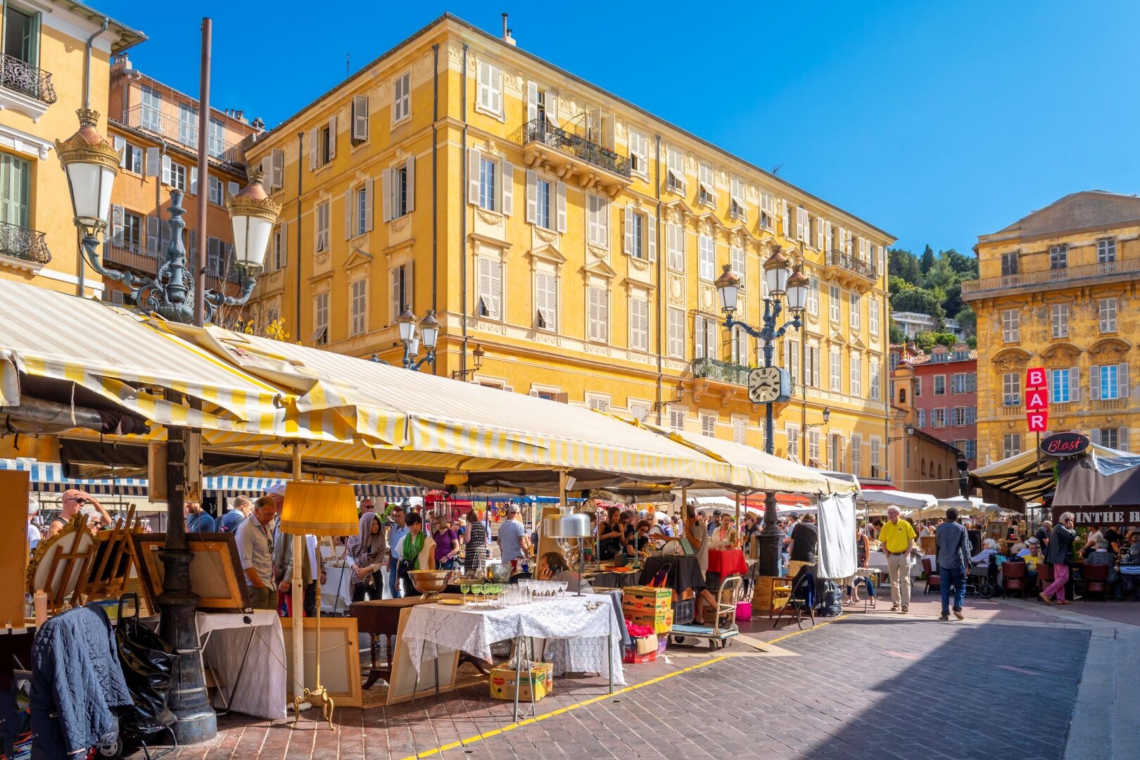 Nizza___iStock-1370611250_-.jpg