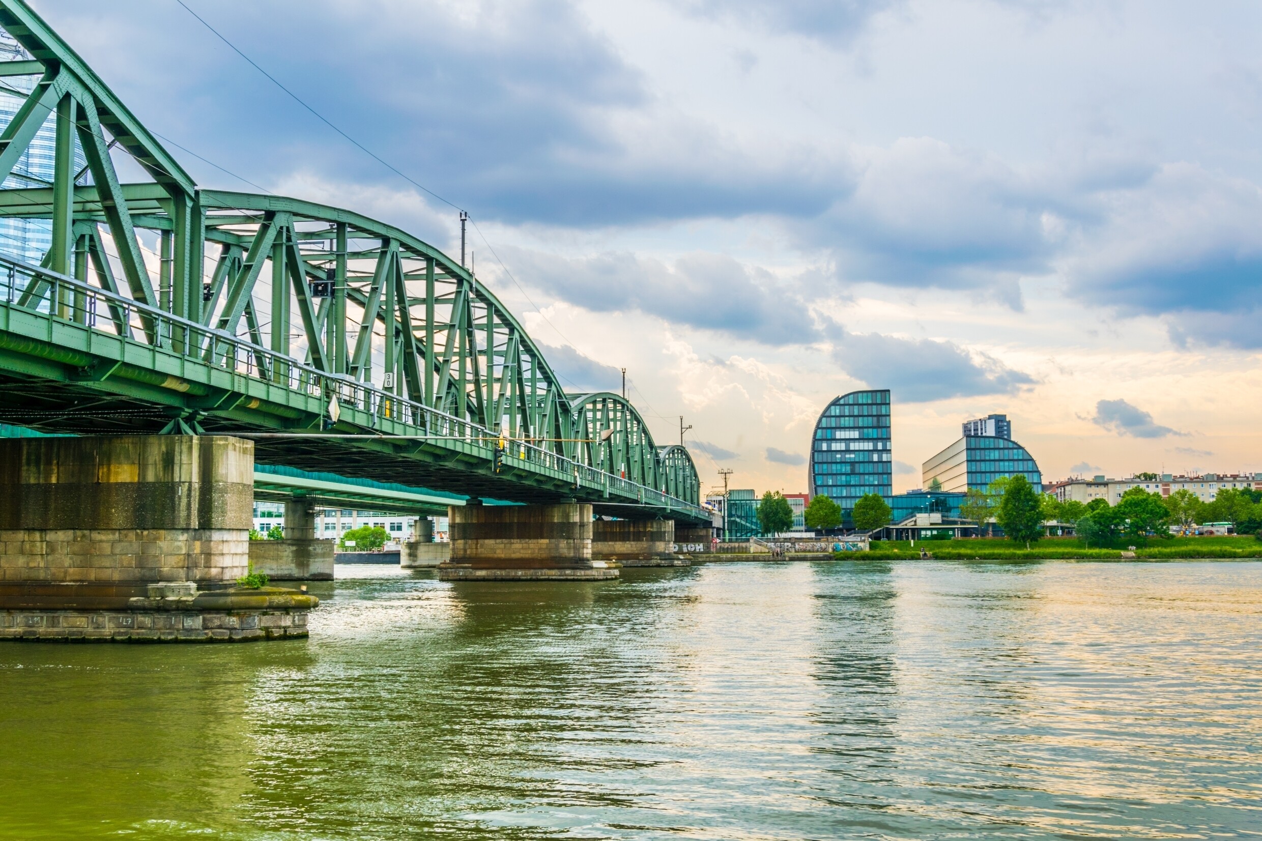 shutterstock_560881342 shutterstock_560881342