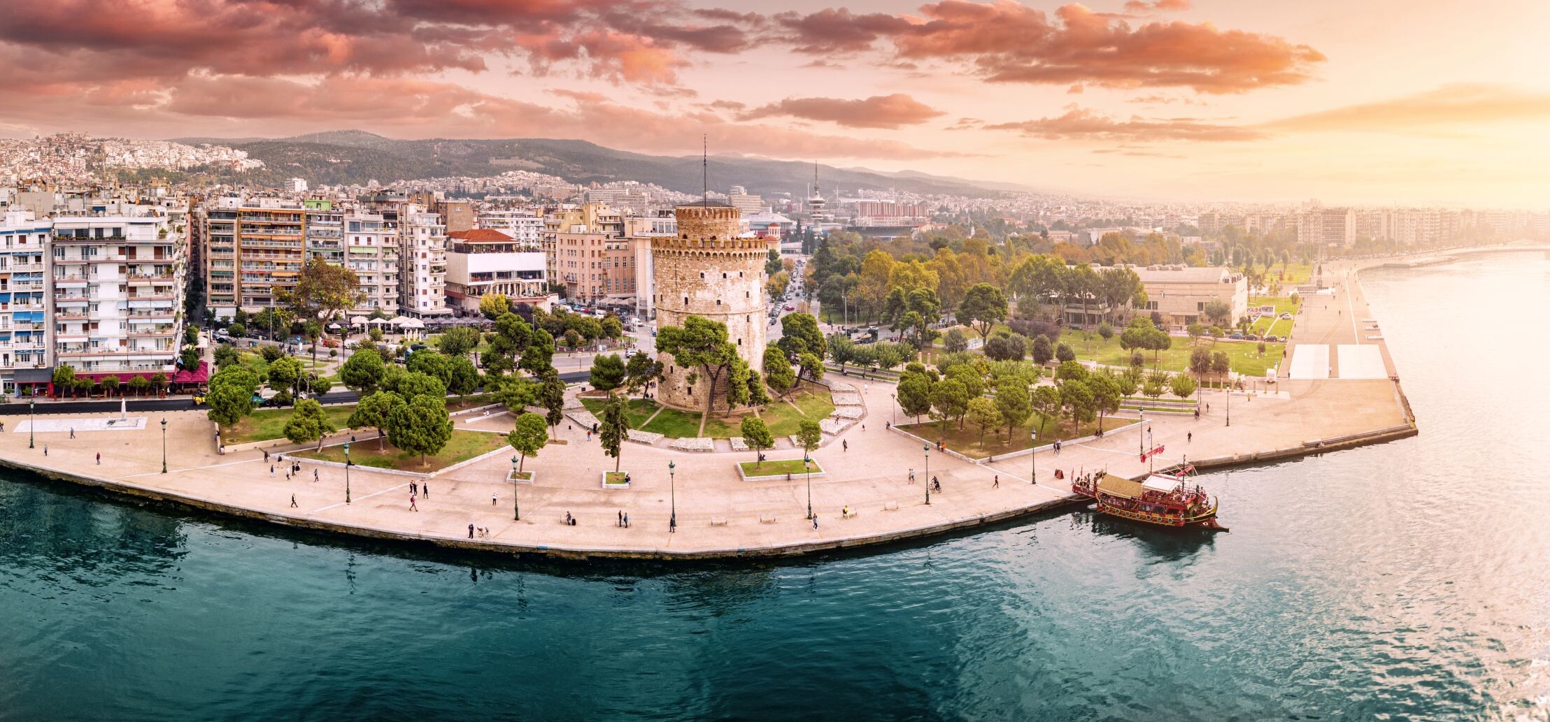 Thessaloniki_Panoramablick©shutterstock.jpg