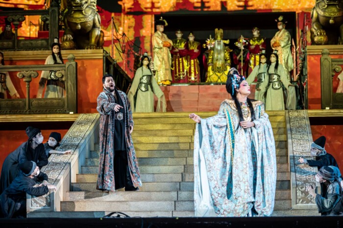 Nabucco_in_der_Arena_di_Verona_&copy;Arena_di_Verona.jpg