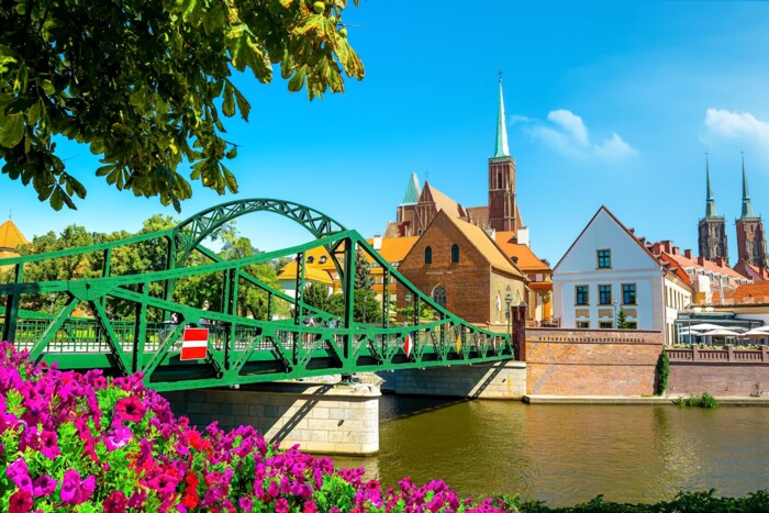 Tumski_Br&uuml;cke_Breslau_&copy;shutterstock.jpg
