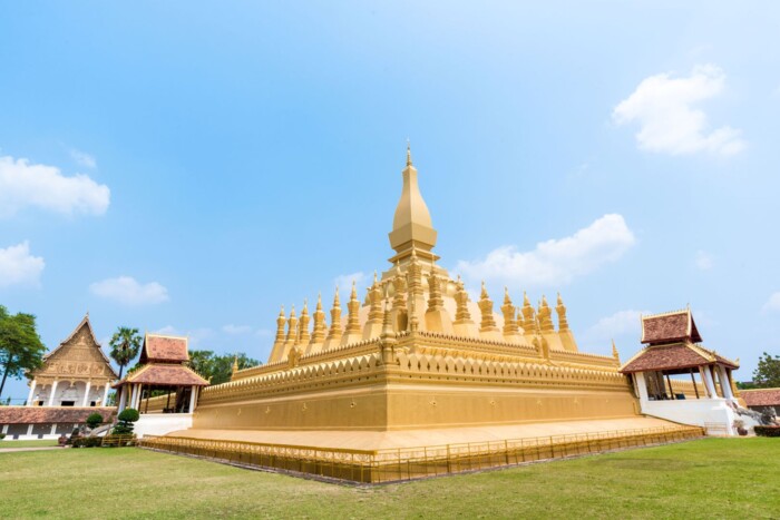 Laos_Vientiane_Pha_That_Luang.jpg