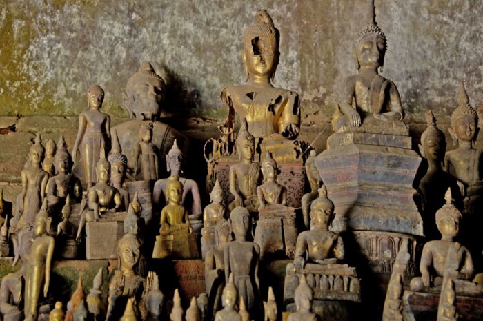 Laos_Pak_Ou_Höhle.jpg