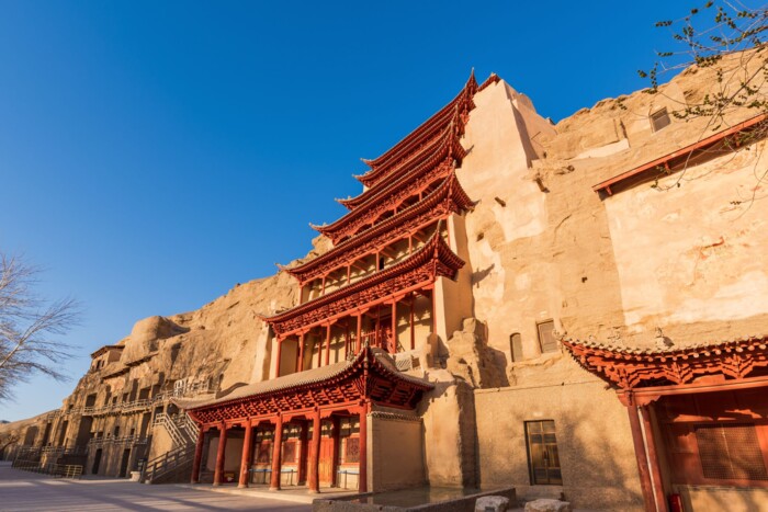 China_Mogao_Grotten_&copy;shutterstock.jpg