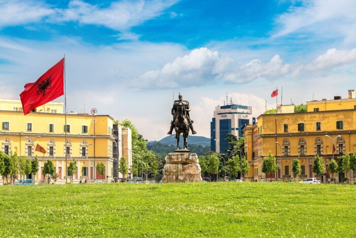 Albanien_Tirana_Skanderberg.jpg