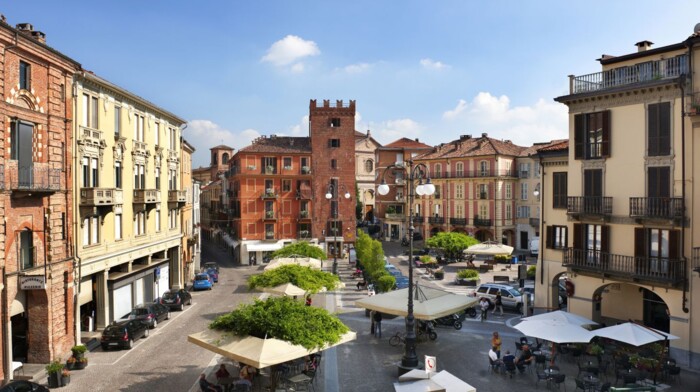 IT_Piemont_Asti_iStock-469395468.jpg